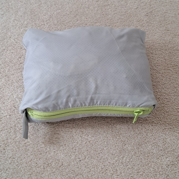 Columbia Packable Jacket Women's Small Green Soft Shell Lightweight Windbreaker - Picture 15 of 16